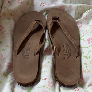 Rainbow Women's Tan Sandals